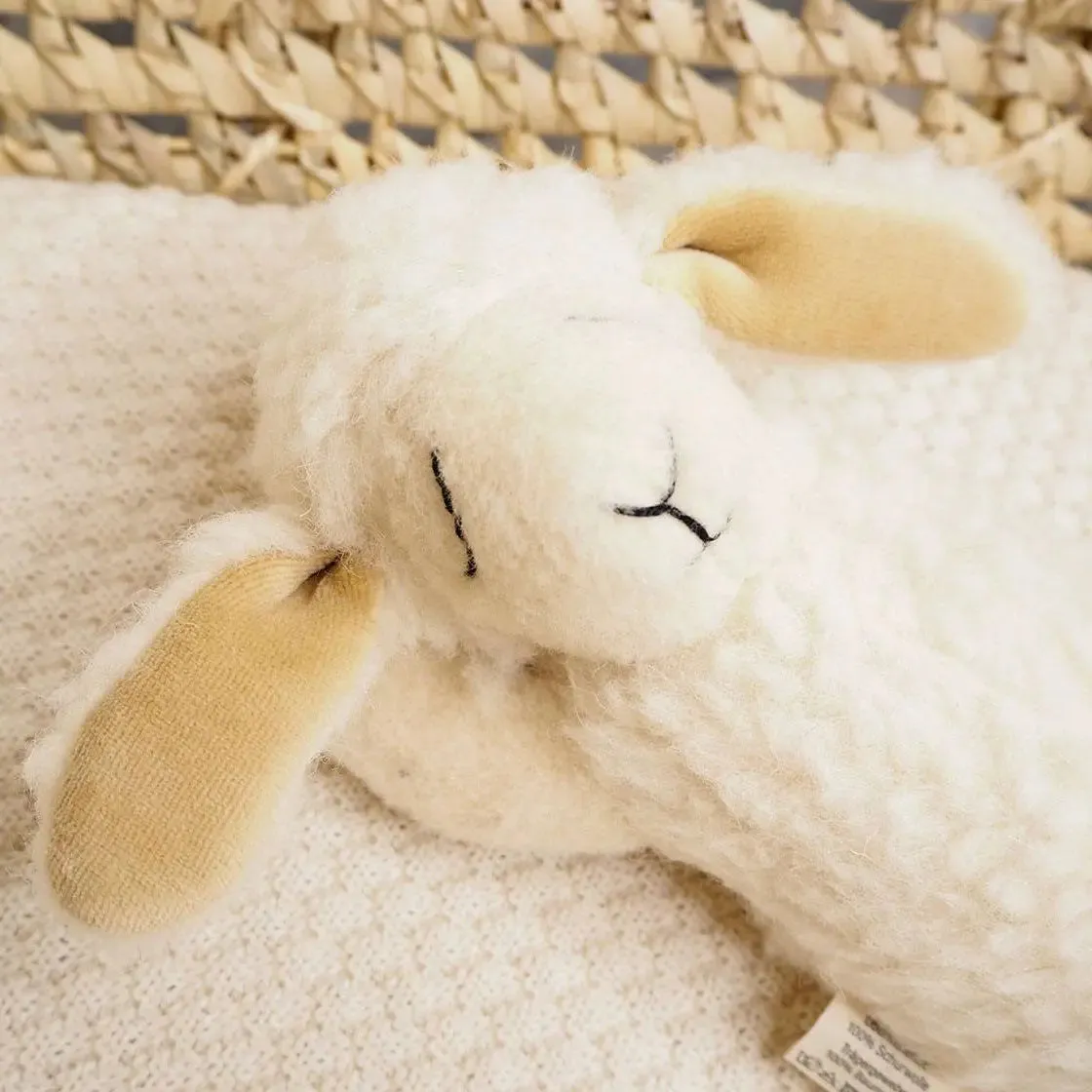 Saling doudou agneau pure laine vierge hypoallergénique