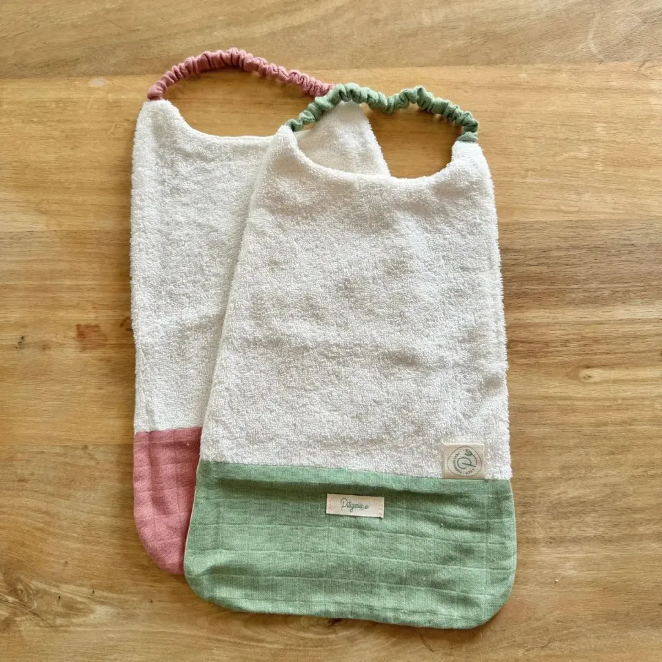 Pitigaïa bavoir élastiqué coton bio repas bébé