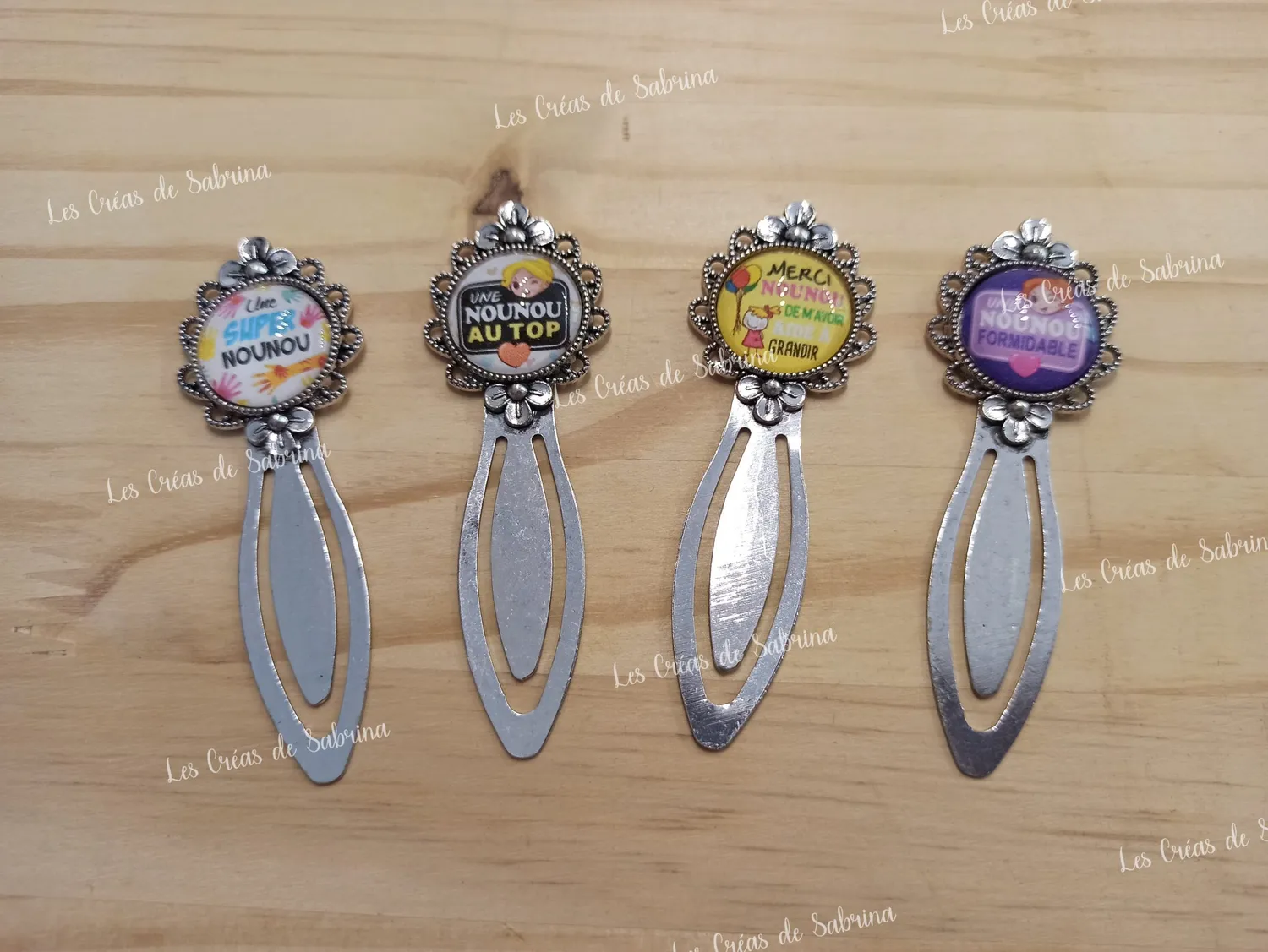 Les Créas de Sabrina marque-page cabochon verre 8 cm