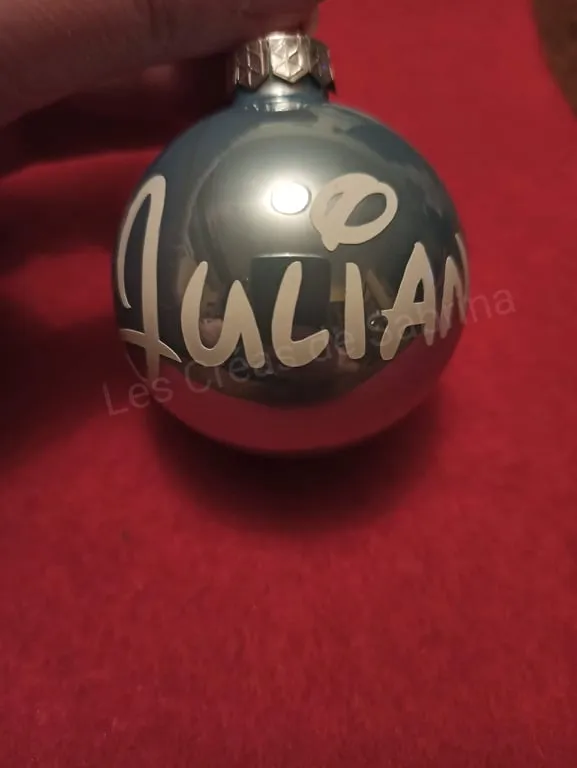 Les Créas de Sabrina boule de Noël personnalisée verre prénom