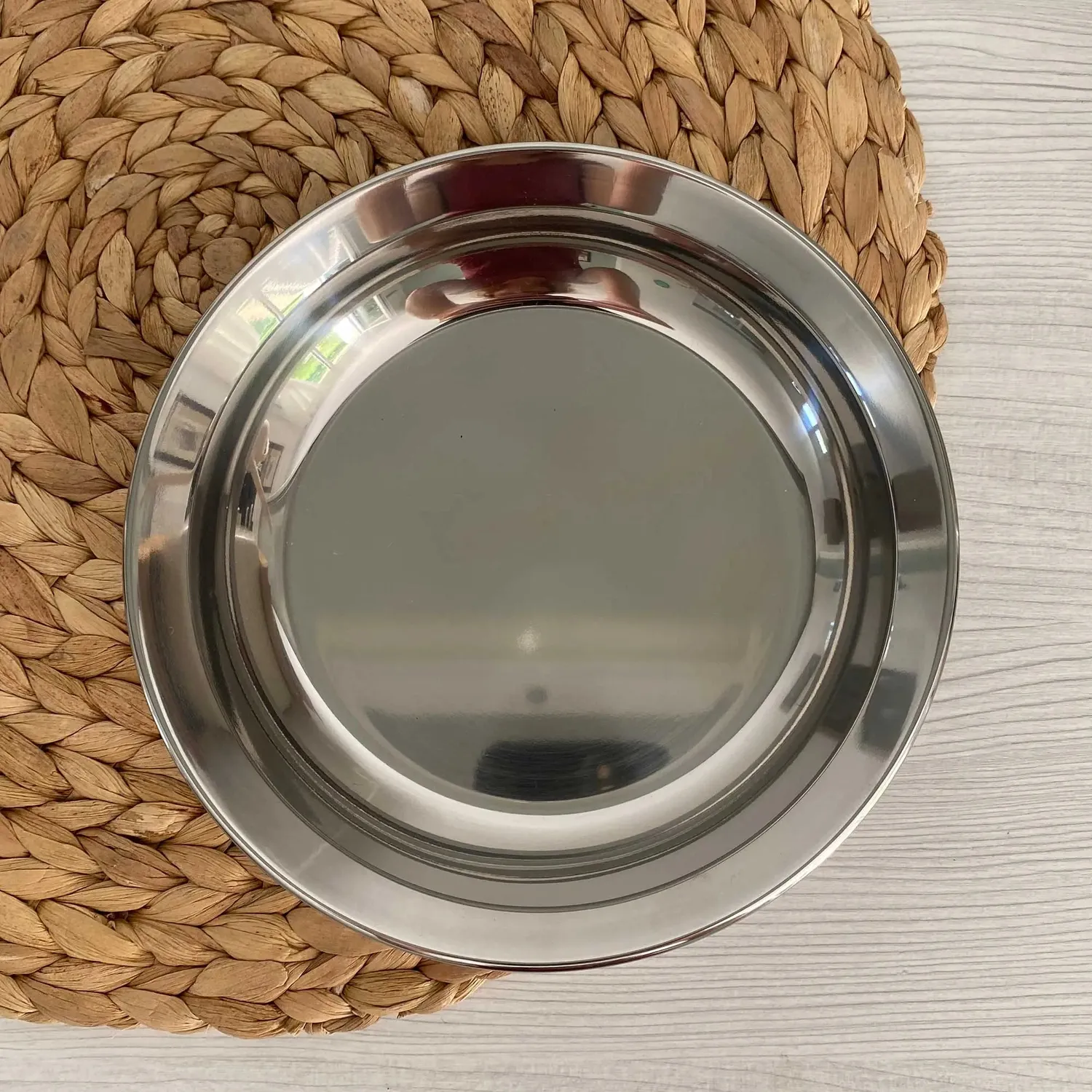 LiliNappy Joli Monde assiette enfant inox zéro plastique