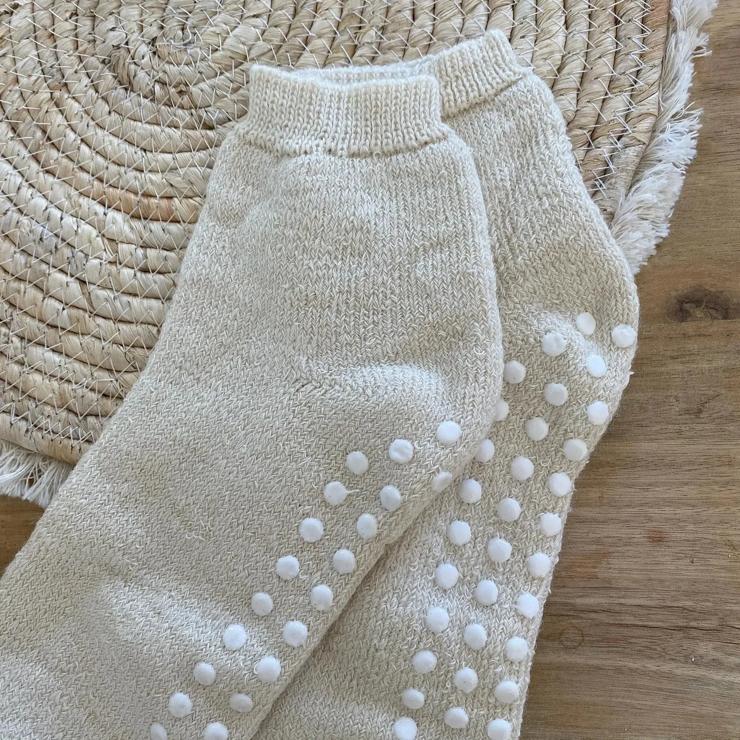Hirsch Natur EliaYoga chaussettes laine et soie anti-dérapantes