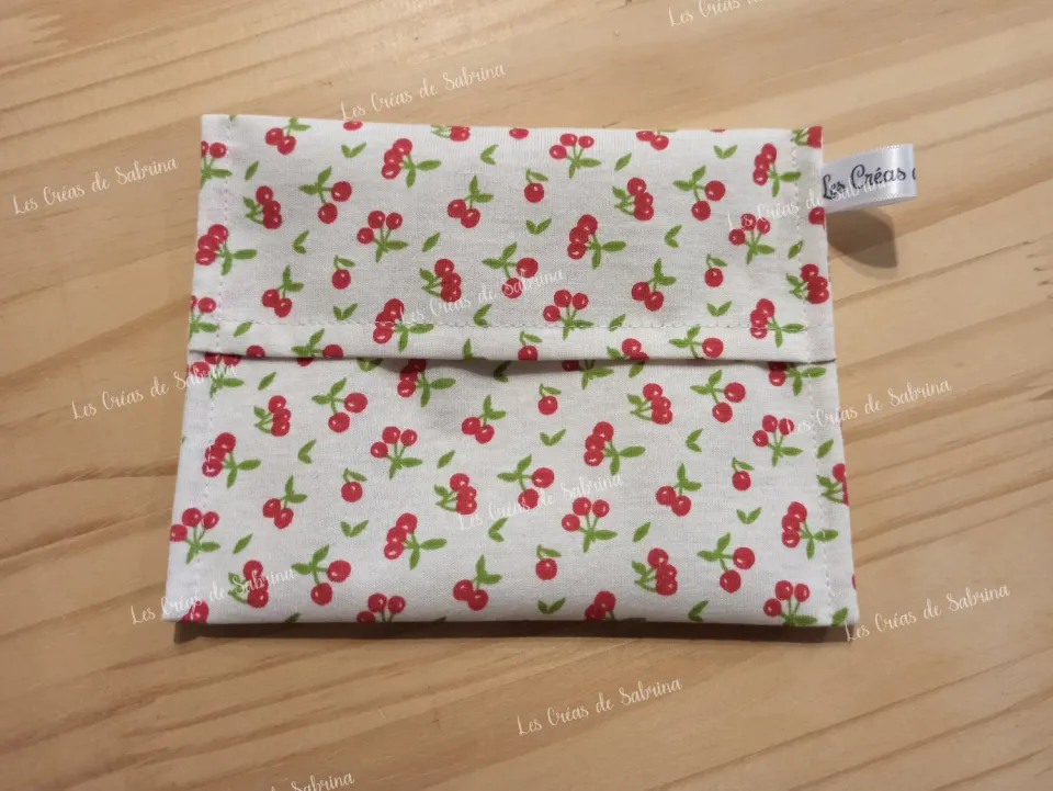 Les Créas de Sabrina Cerises pochette savon imperméable 12x15 cm
