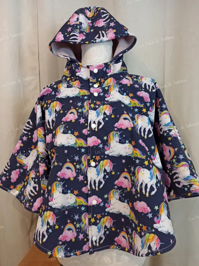 Les Créas de Sabrina Poncho imperméable enfant 4-8 ans polaire