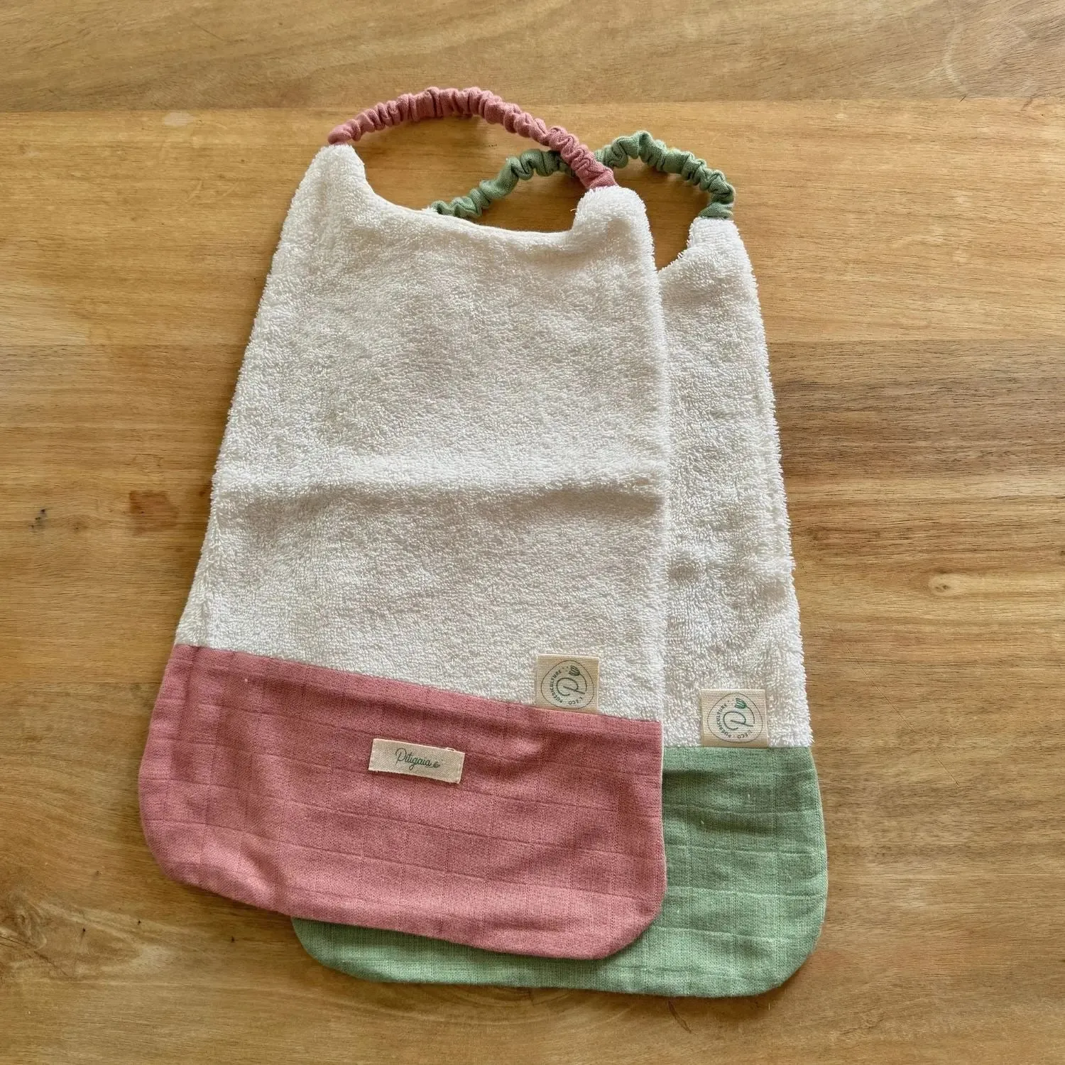 Pitigaïa bavoir élastiqué coton bio repas bébé