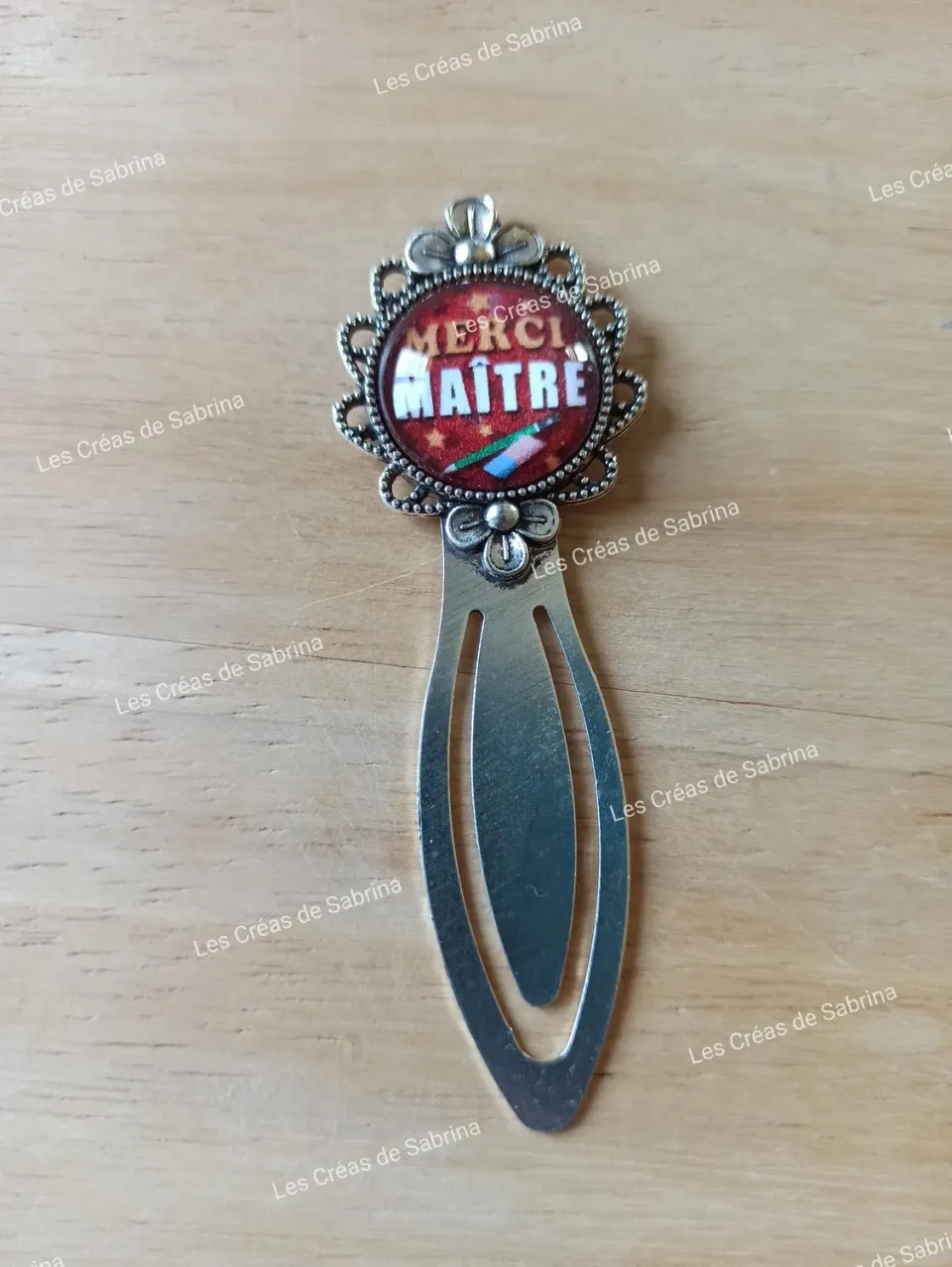 Les Créas de Sabrina marque-page cabochon verre 8 cm