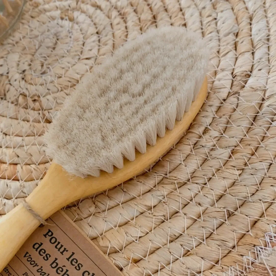 LiliNappy Anaé brosse bébé bois hêtre poils de chèvre