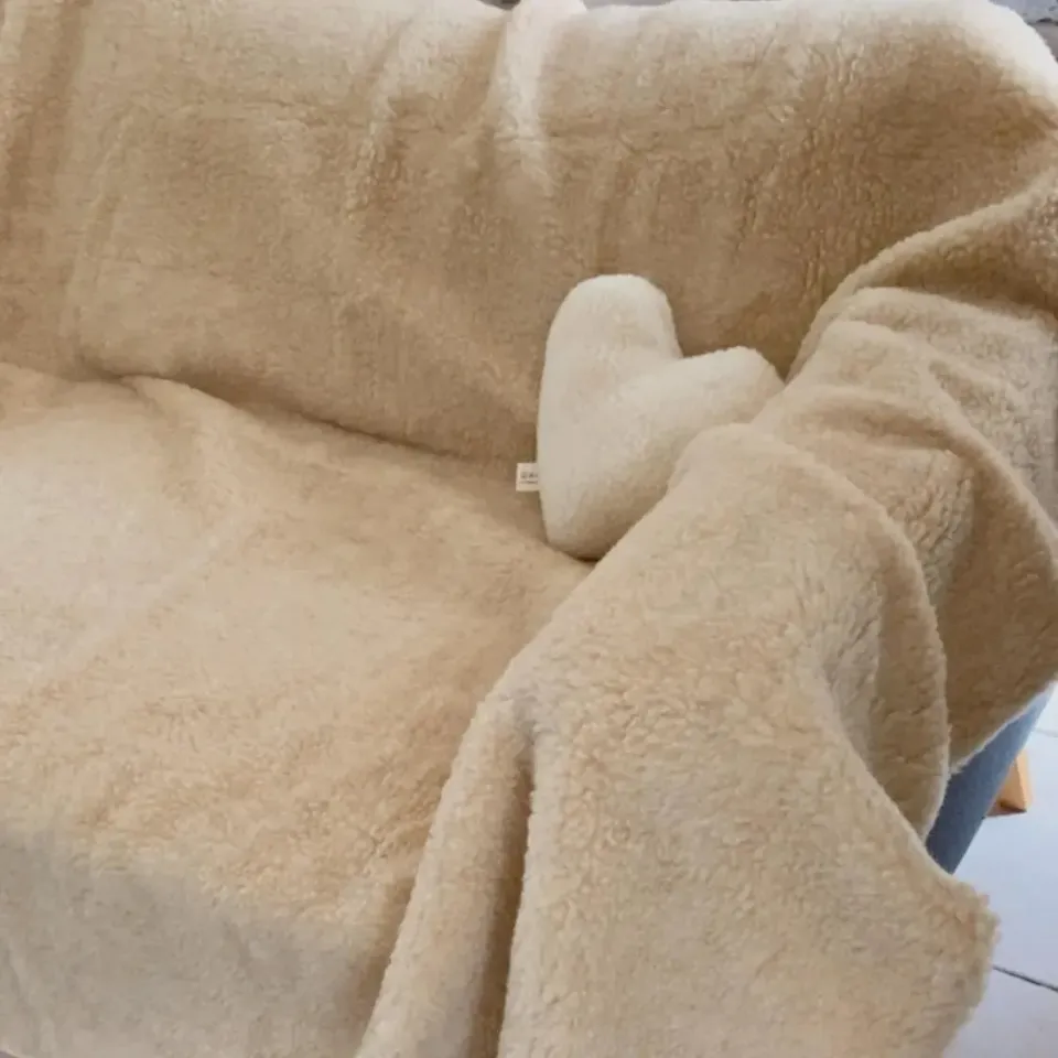 Sassoupi couverture laine vierge Beige