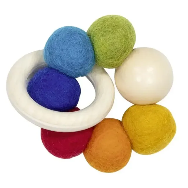 Goki Hochet arc-en-ciel bois feutre laine