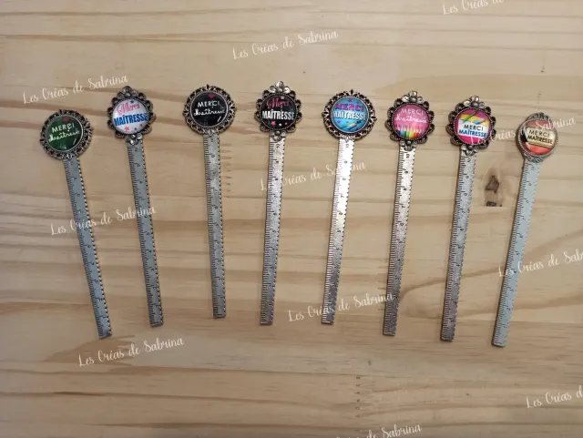 Les Créas de Sabrina marque-page règle maîtresse cabochon verre