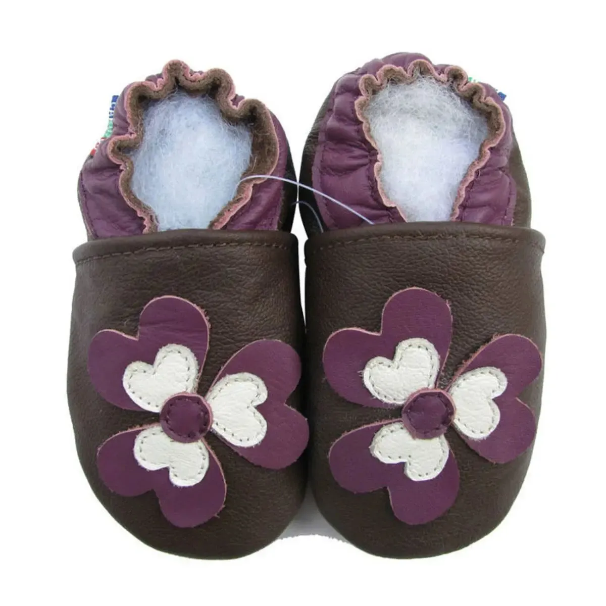 Carozoo Bunny chaussons cuir souple fond rouge