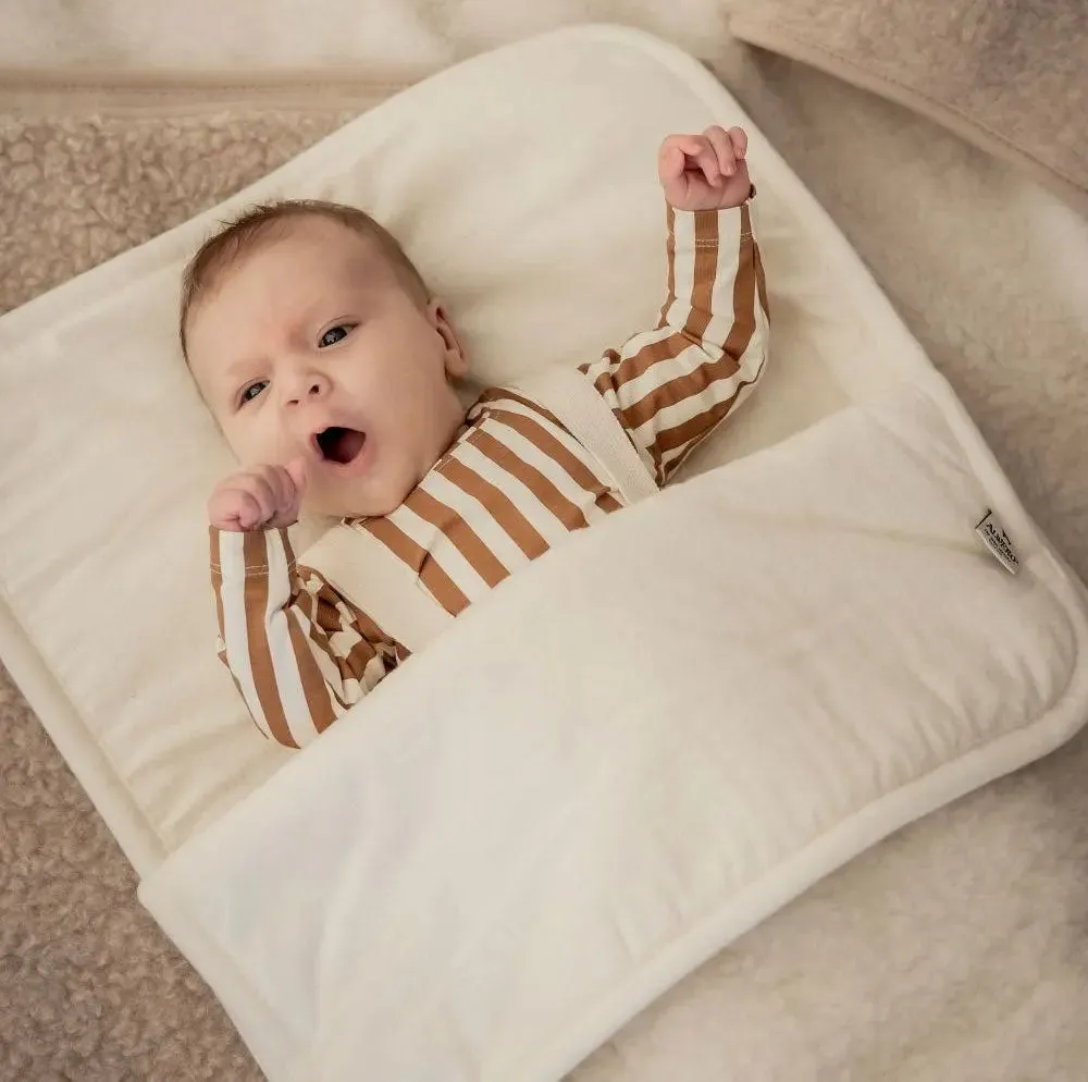 LiliNappy Alwero nid d'ange en laine 58x84 cm naturel