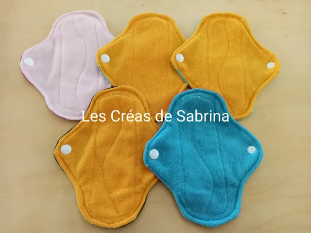Les Créas de Sabrina lot 5 protège-slips lavables bambou