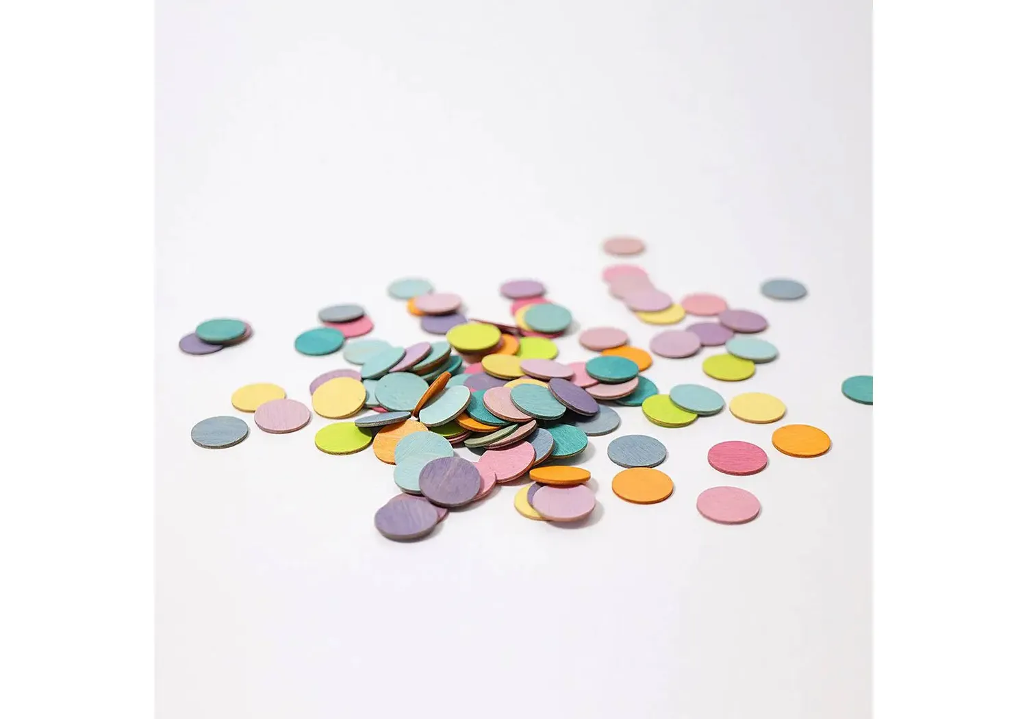 Grimm's confettis bois pastel 120 pièces réutilisables