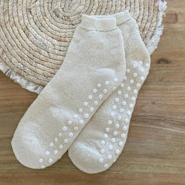 Hirsch Natur EliaYoga chaussettes laine et soie anti-dérapantes